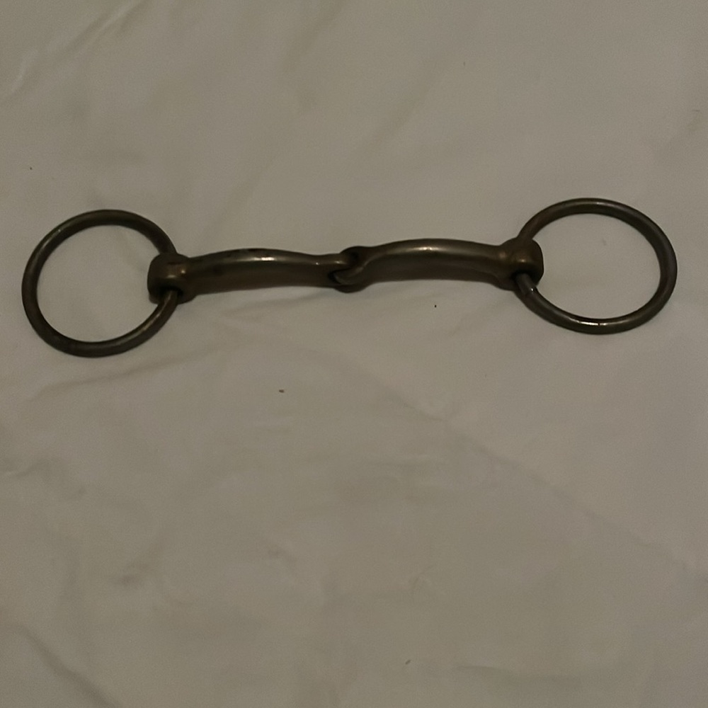 USED HORSE TACK: LOOSE O RING  SNAFFLE BIT